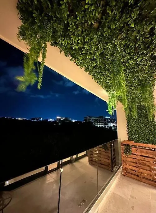 Rooftop Bliss, Steps From Playas Best Beach Плая-дель-Кармен Апартаменты